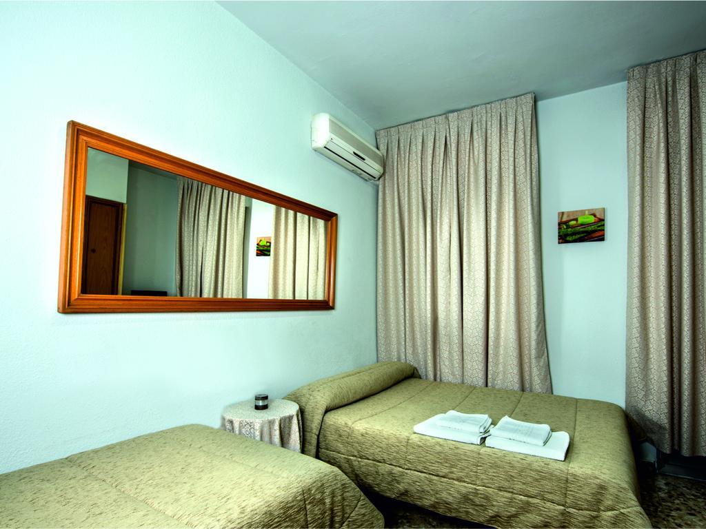 Hostal Santa Barbara Tolède Extérieur photo